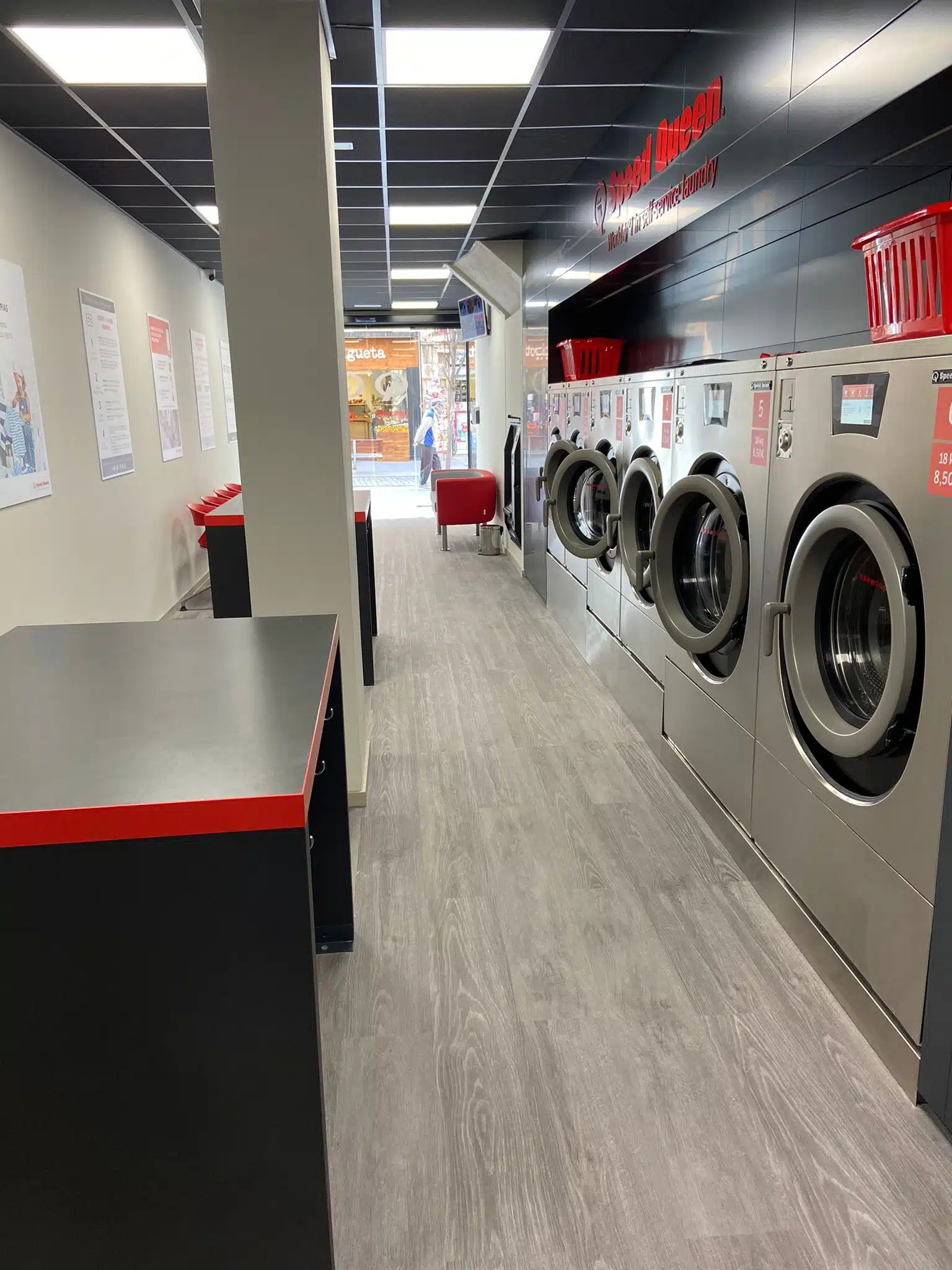 speed-queen-launches-its-self-service-laundry-business-in-portugal